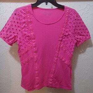 Rebecca Malone Women’s S Fuchsia Knit Tee Shirt Eyelet & Lace Trim Sleeves
